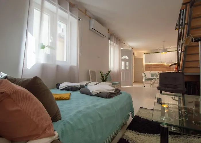 Duplex * ノヴィ・サド